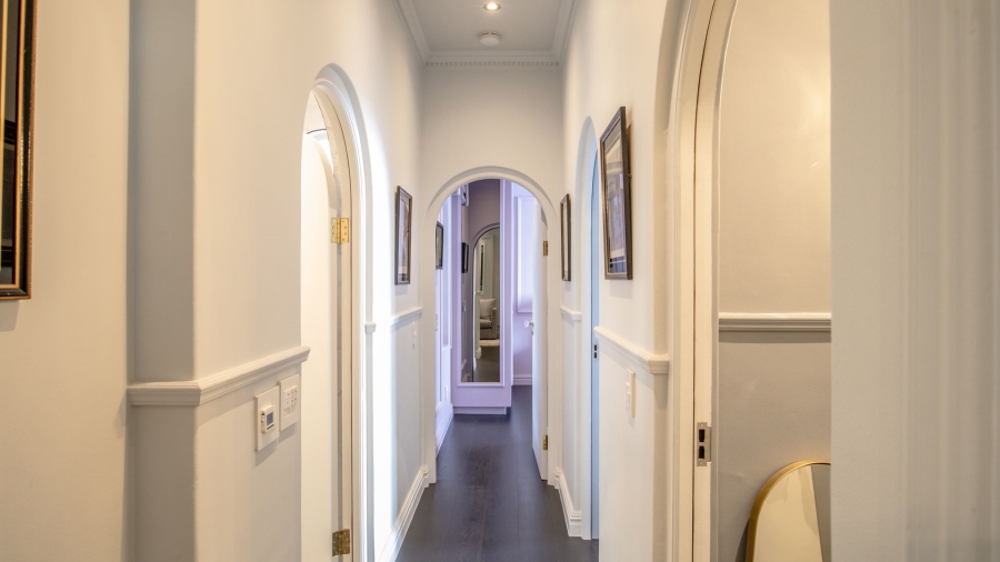 To Let 5 Bedroom Property for Rent in Three Anchor Bay Western Cape